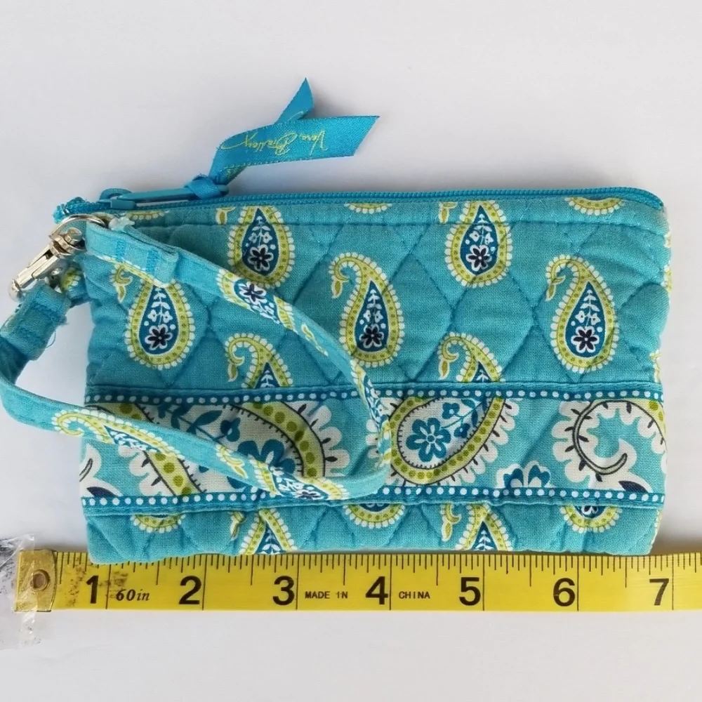 Vera Bradley Bermuda Blue Wristlet